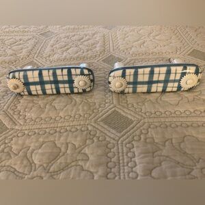 Ceramic Drawer Handles/Pulls A Matching Pair Blue/White Check White Daisy Accent
